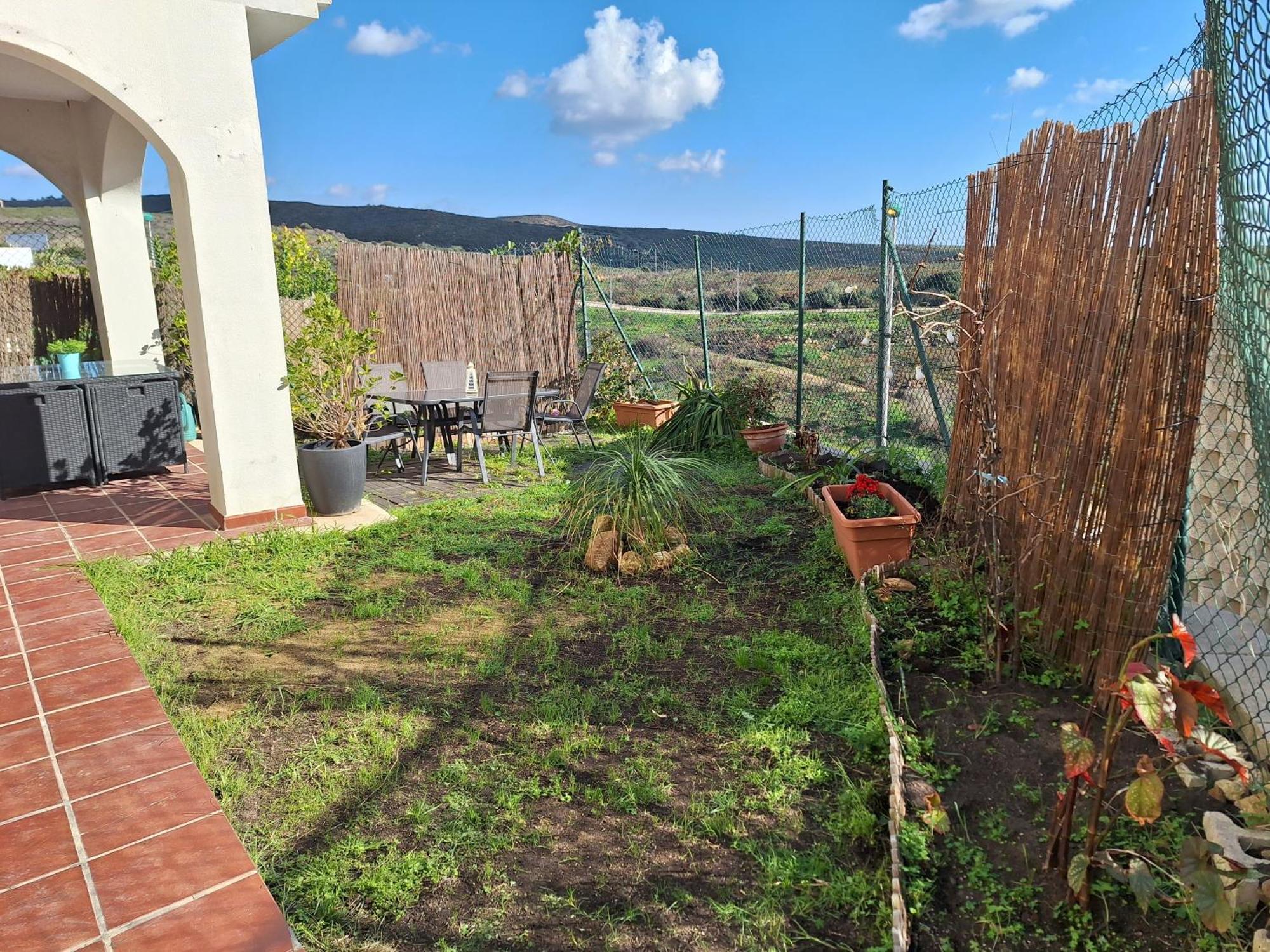 Apartamento Con Jardin Ла-Линеа-де-ла-Консепсьон Экстерьер фото